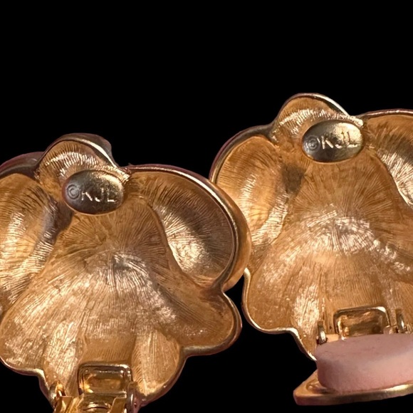 KJL Kenneth J Lane Clip Earrings Chunky Modernist Matte Gold Tone Vintage - Picture 6 of 8